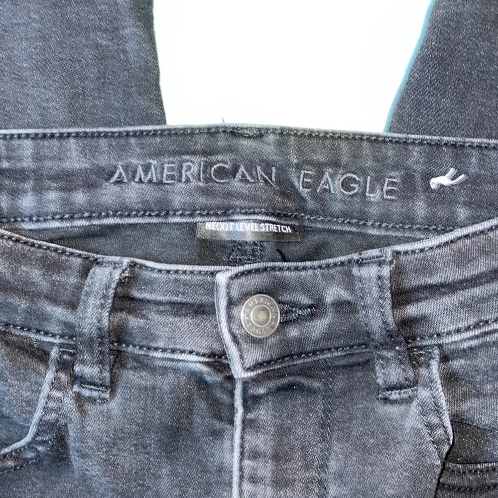Jeans - Picture 2 of 3